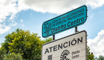 06.19.2024,,Madrid,,Spain:,Low,Emission,Zone,Sign,In,The,City